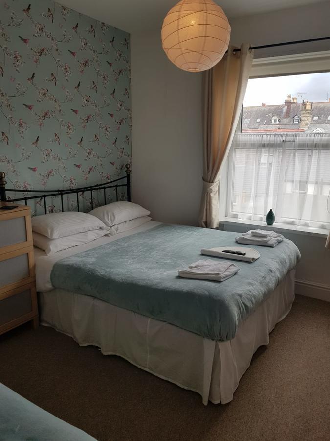 St Davids Llandudno Hotel ภายนอก รูปภาพ